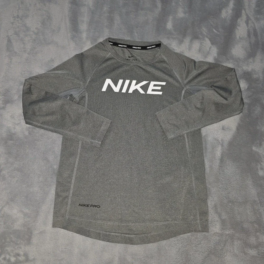 Nike Dri Fit Boys Pro‎ Logo Graphic Shirt Long Sleeve Youth Size XS X-Small
